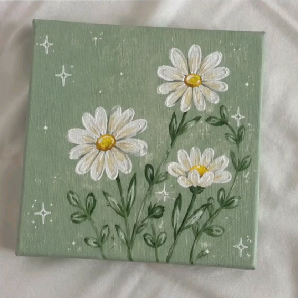Charming Daisy Bouquet on Green