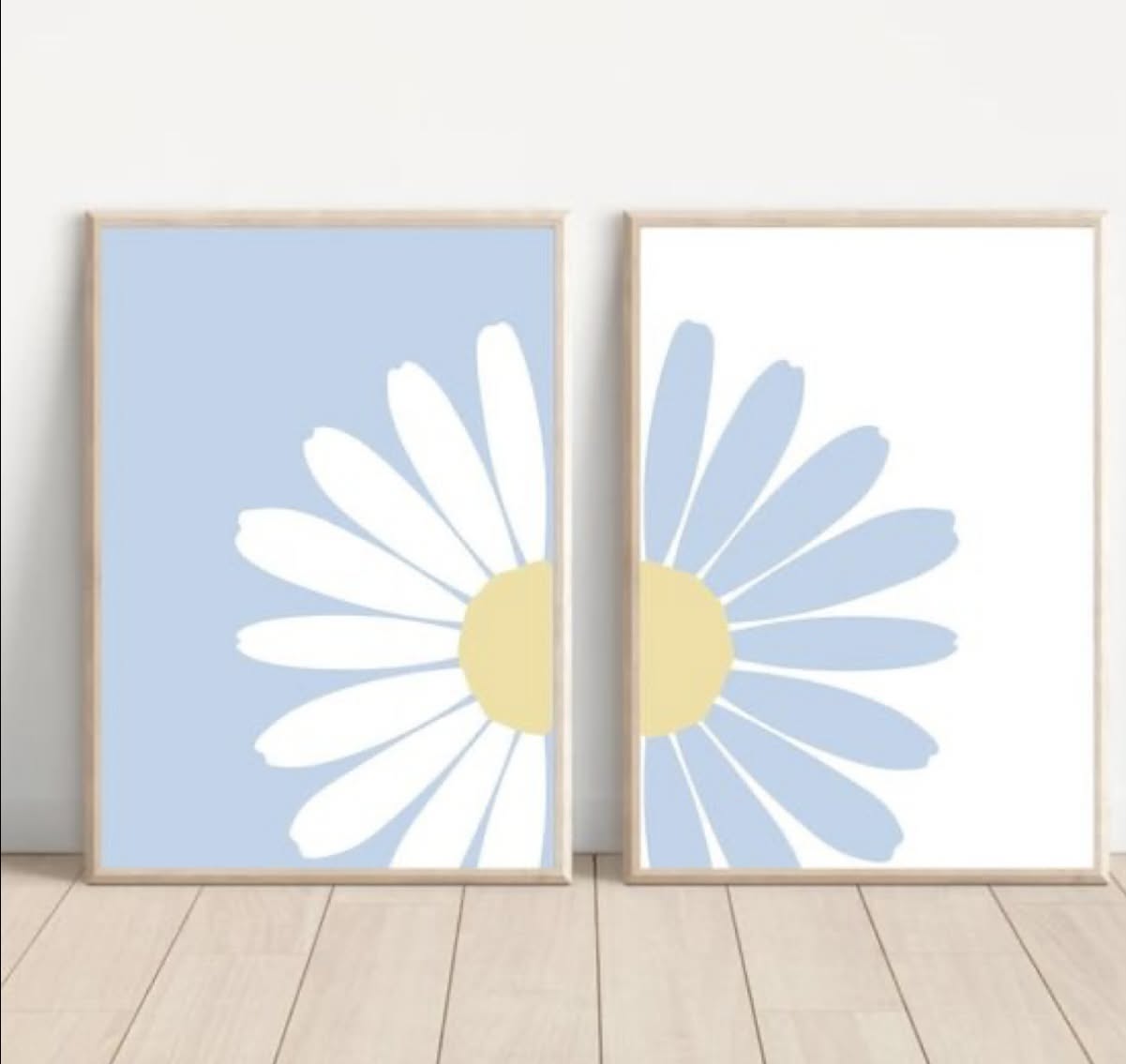 Charming Daisy Floral Design Blue White Yellow