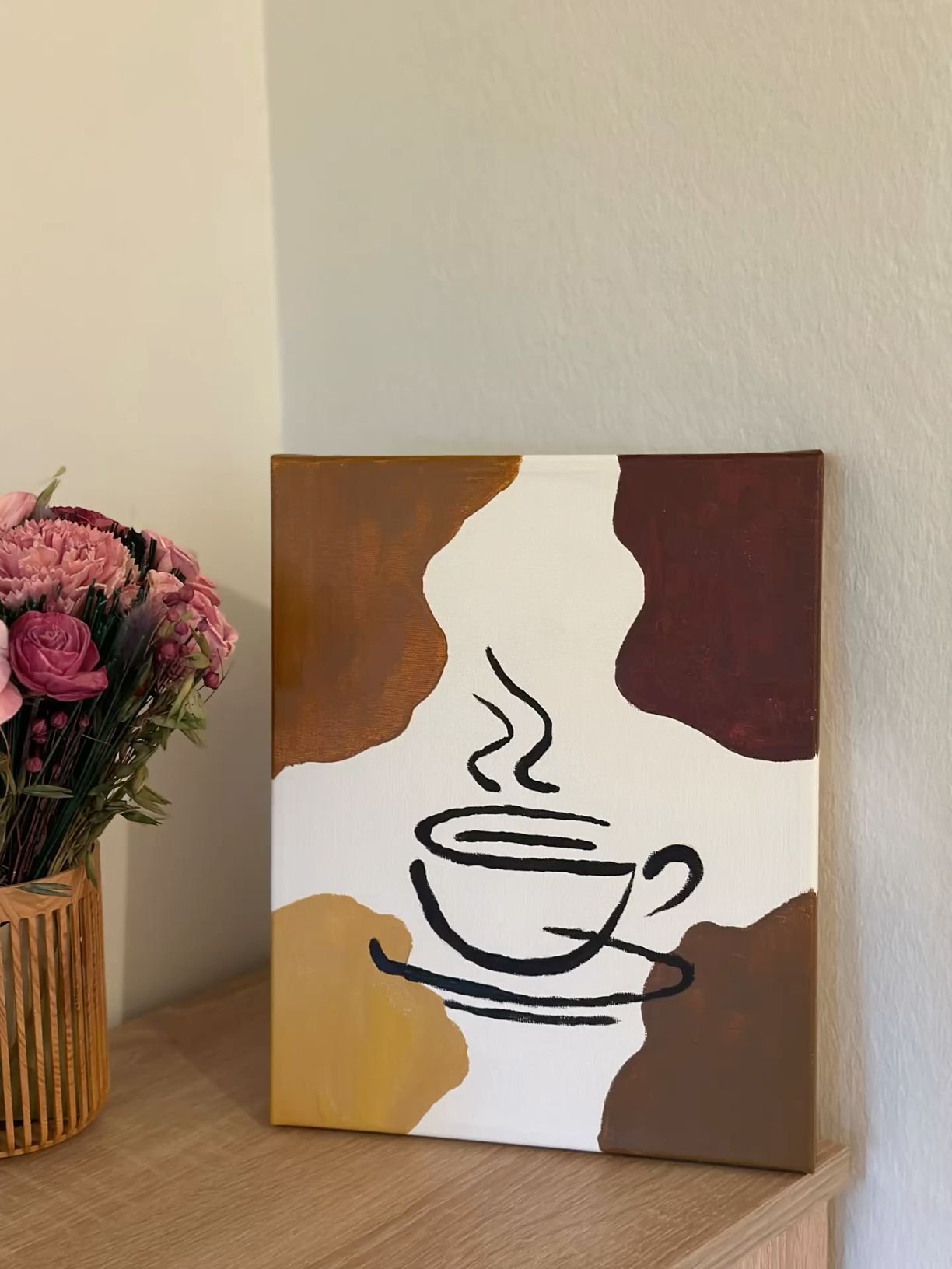 Simple Abstract Coffee Cup Art